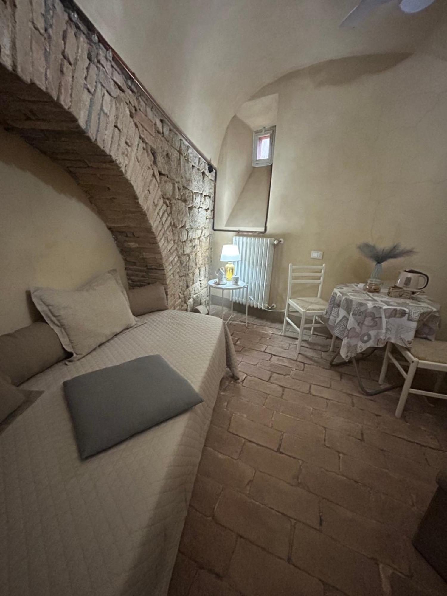 Il Giardino Segreto B&B Volterra Exterior foto